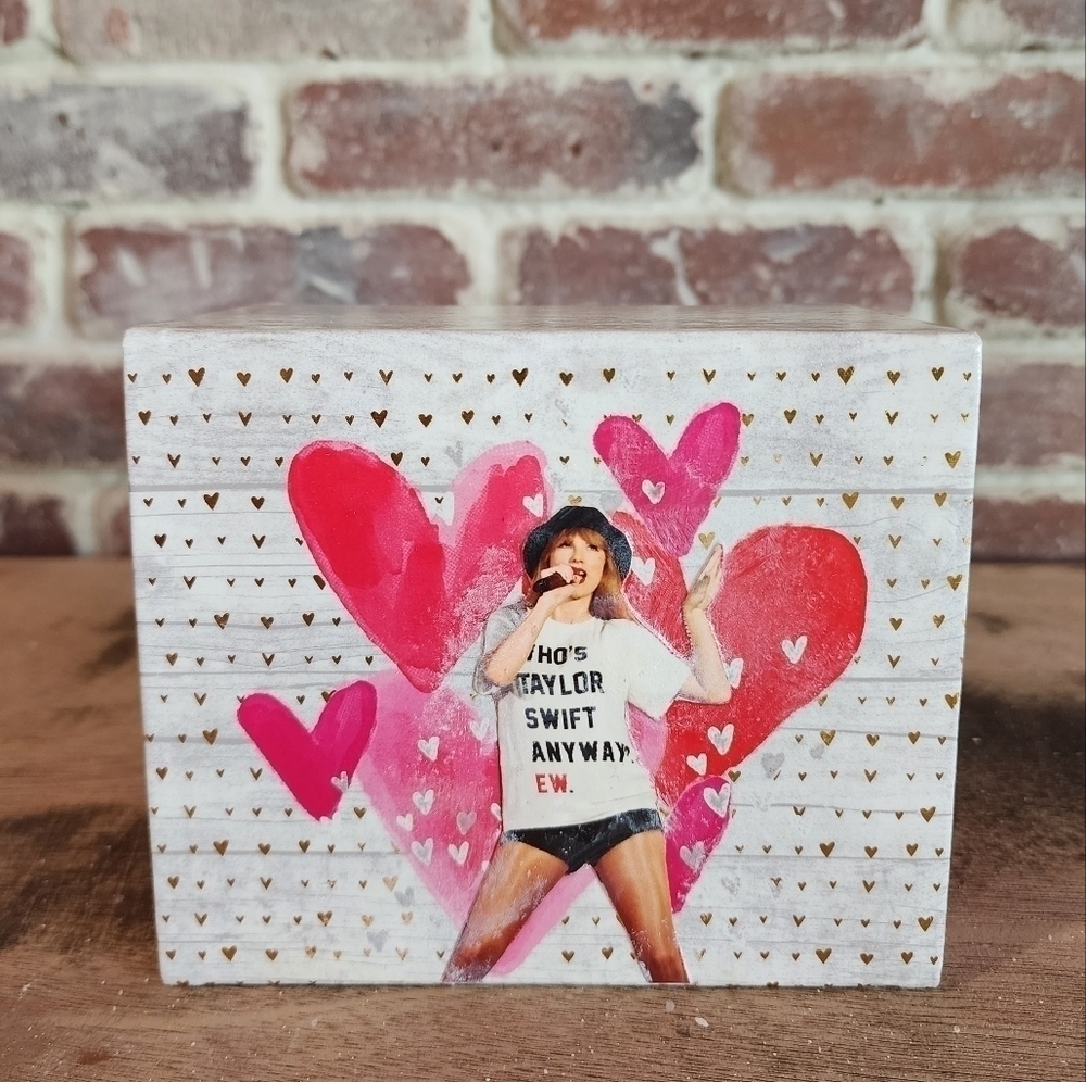 Taylor Swift Red Inspired Keepsake/Gift Box